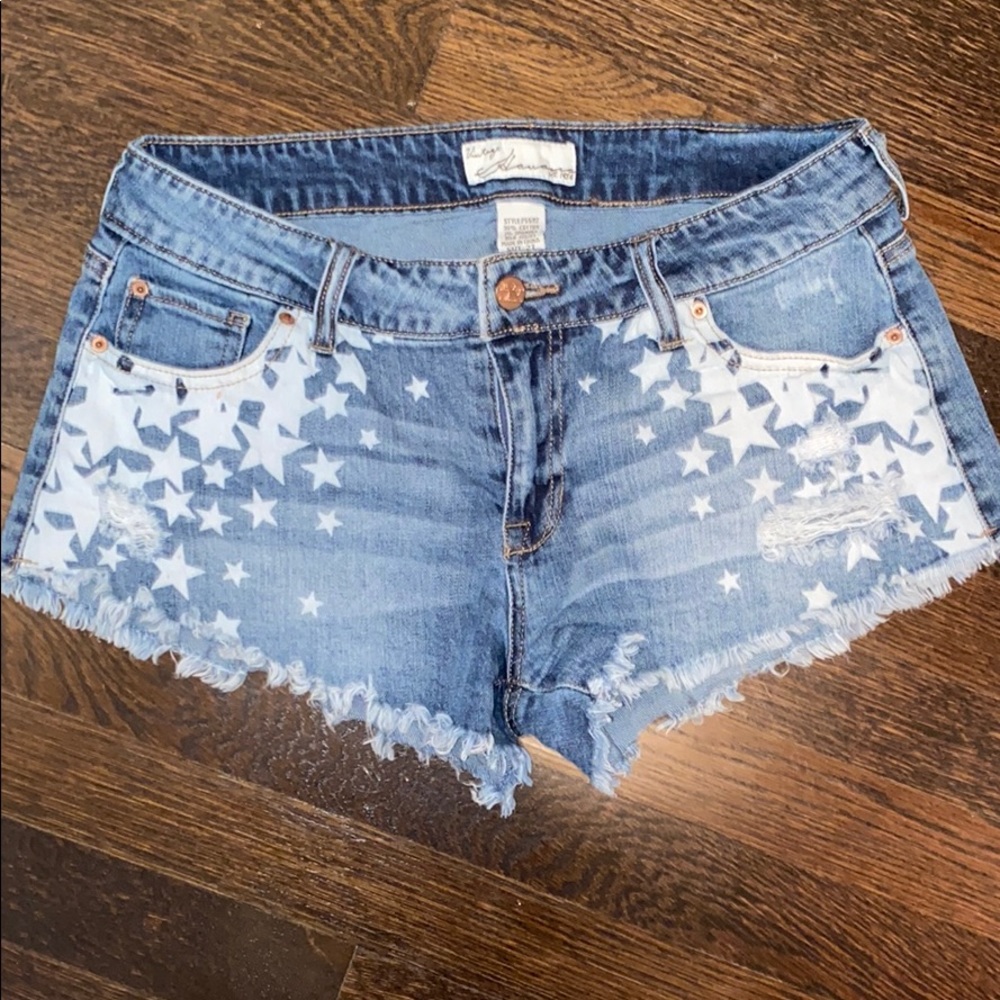 Star denim shorts